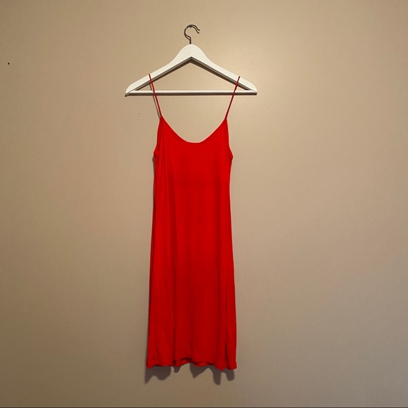 H&M basic red A-line dress tank top style - Picture 2 of 3